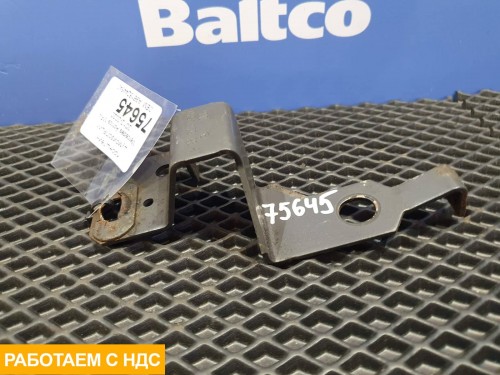 Кронштейн шумоизоляции