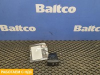 Кнопка люка